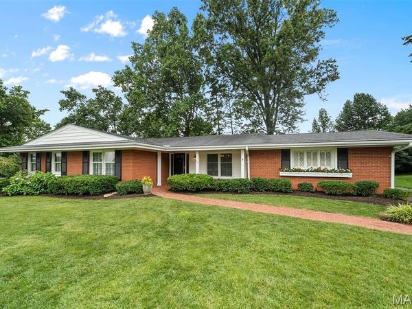 418 Monaco Drive, Warson Woods, MO 63122