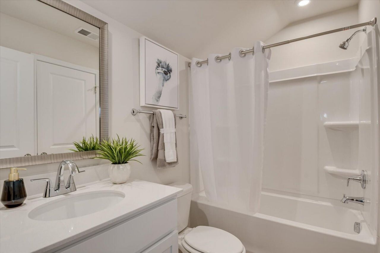 4523 Hartshorn Circle Photo 22