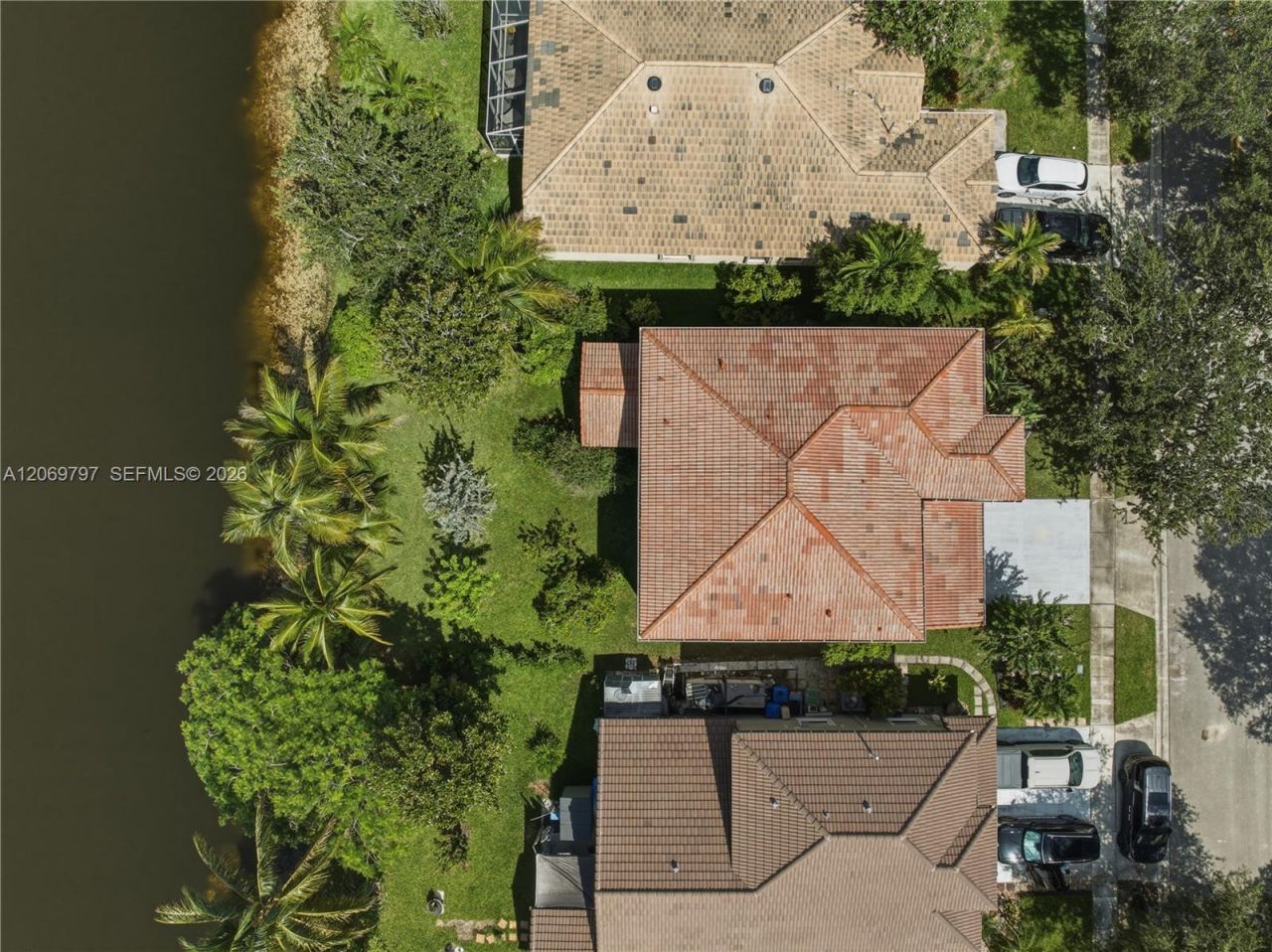 1268 NW 144th Ter, Pembroke Pines, FL 33028 Photo