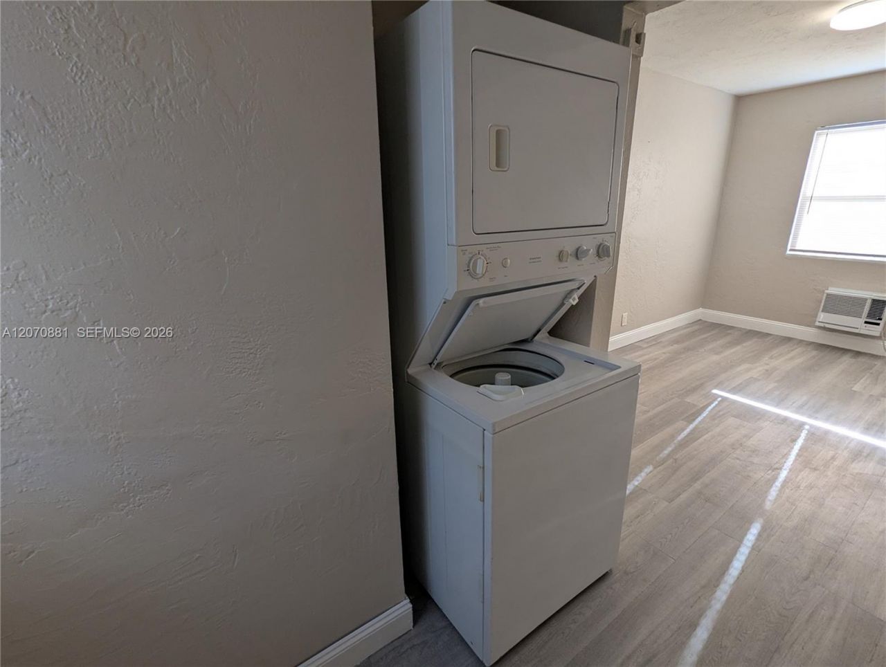 2300 Douglas St , Unit 7, Hollywood, FL 33020 Photo