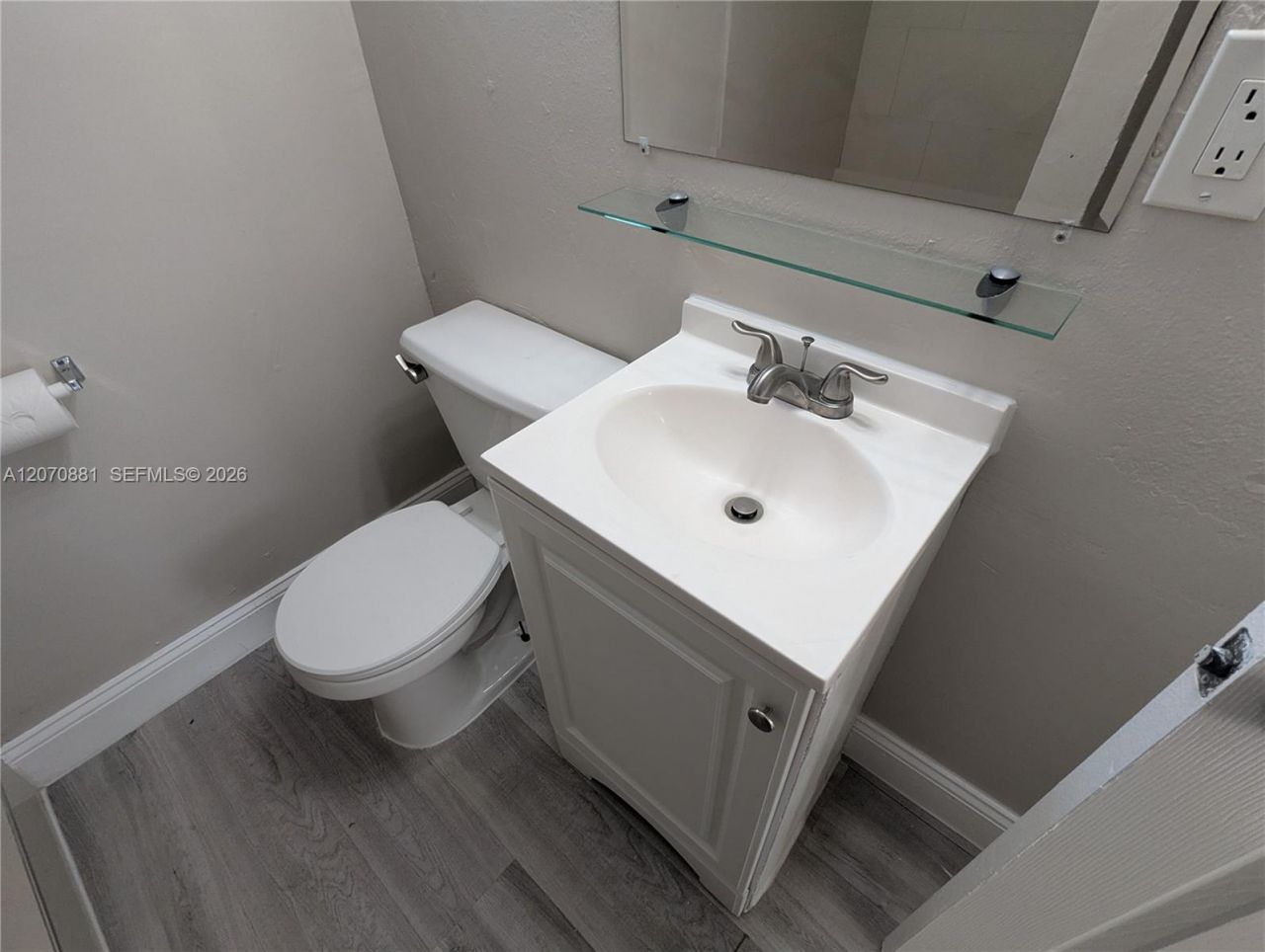 2300 Douglas St , Unit 7, Hollywood, FL 33020 Photo