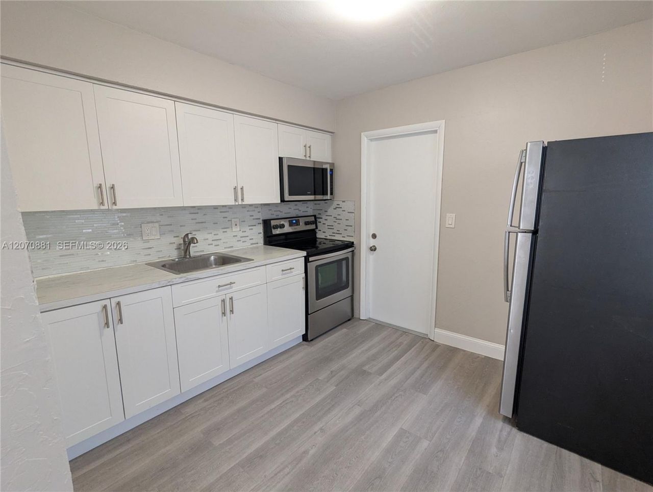 2300 Douglas St , Unit 7, Hollywood, FL 33020 Photo