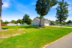 127 Clearwind Ct. photo 4