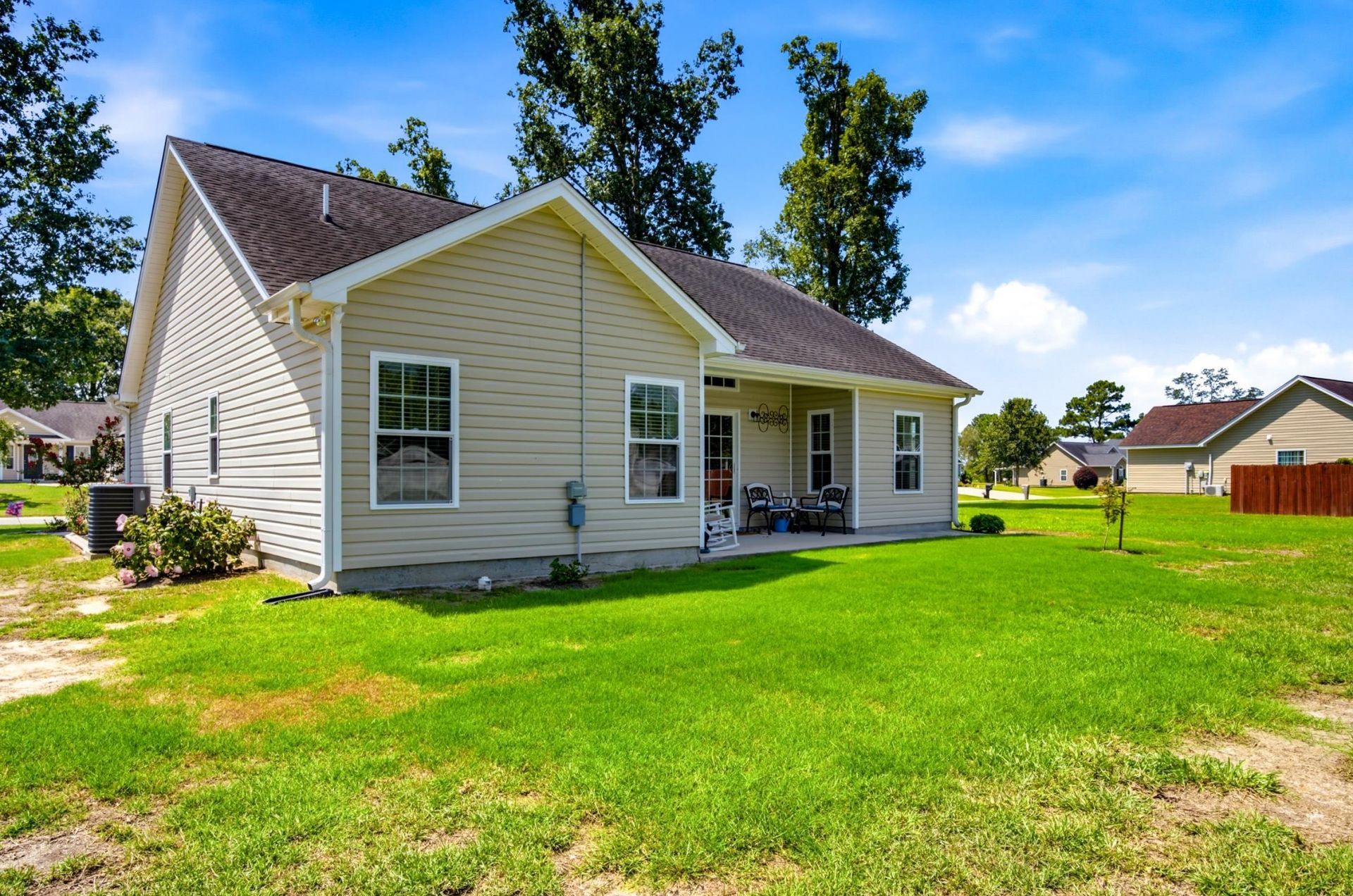 127 Clearwind Ct. Photo 7