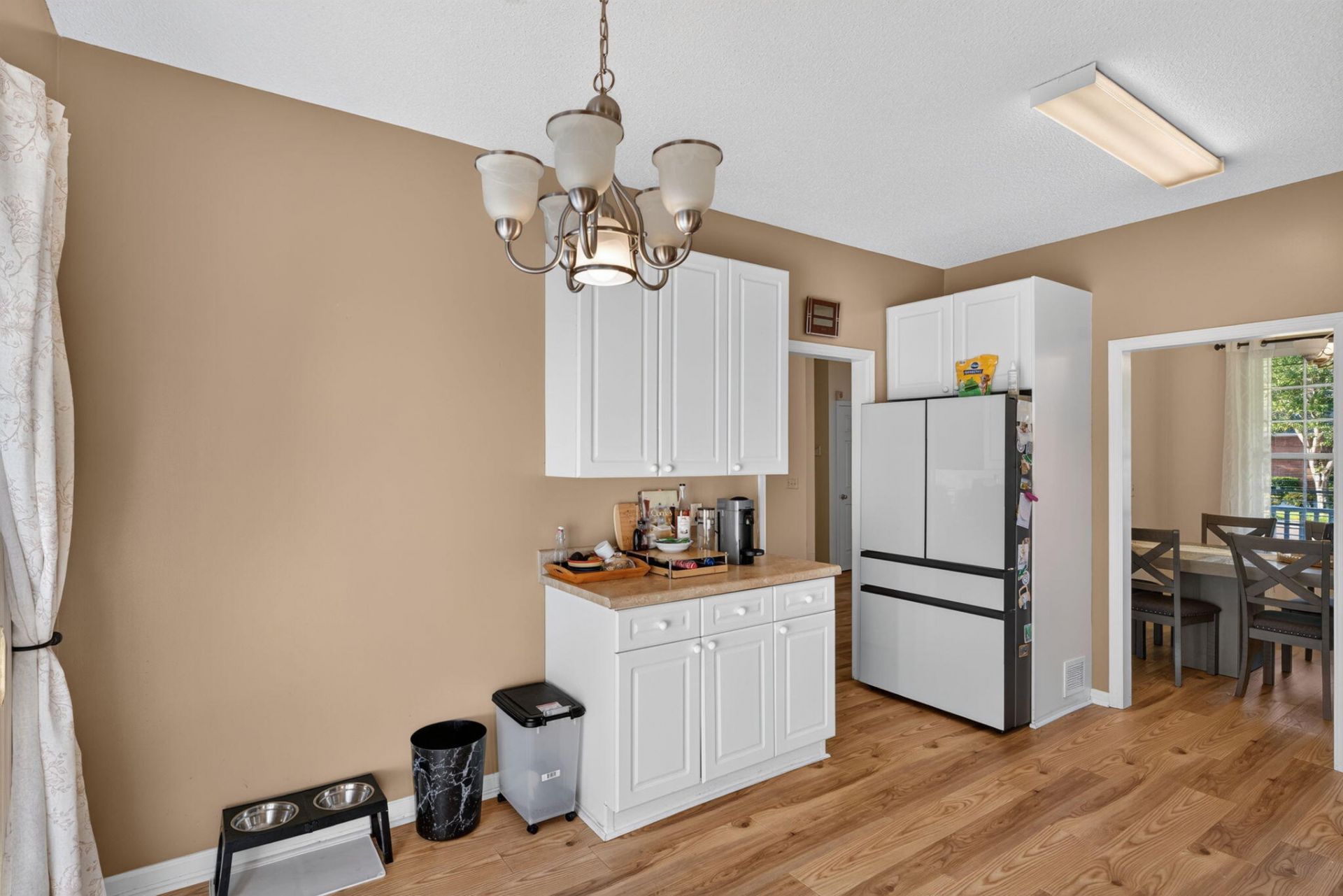 1858 Oleander Court Photo 11