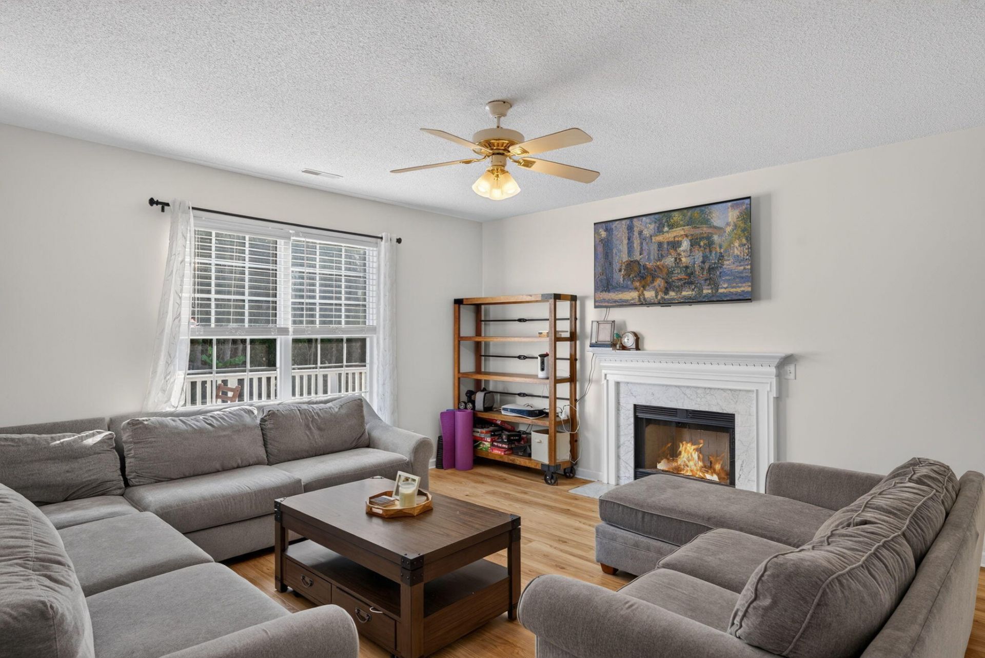 1858 Oleander Court Photo 13