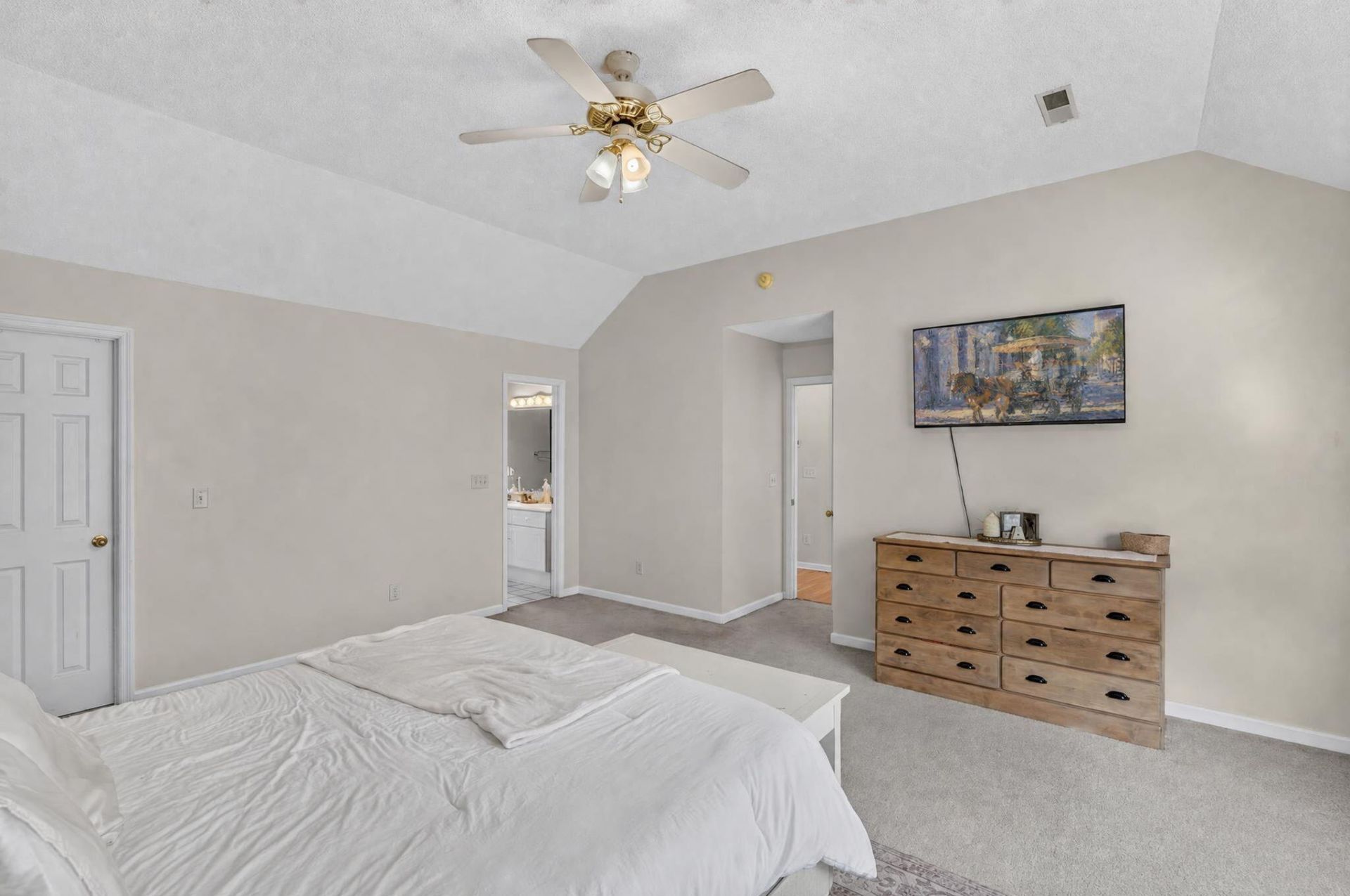 1858 Oleander Court Photo 18