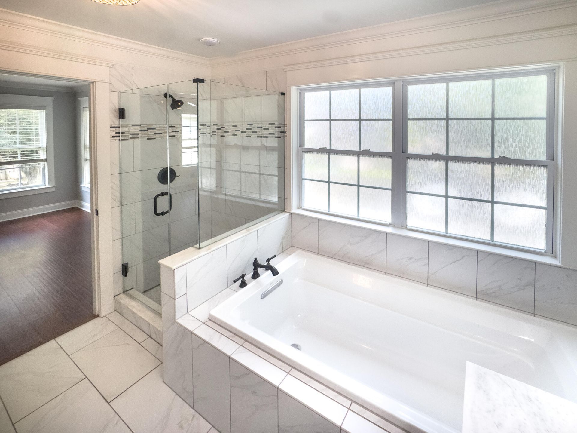 5428 Roxbury Drive Photo 30