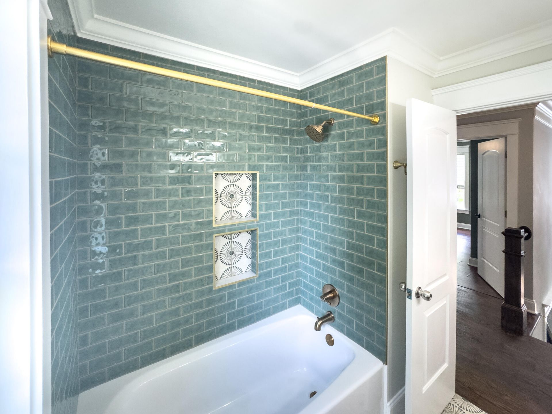 5428 Roxbury Drive Photo 34