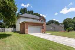5428 Roxbury Drive photo 4