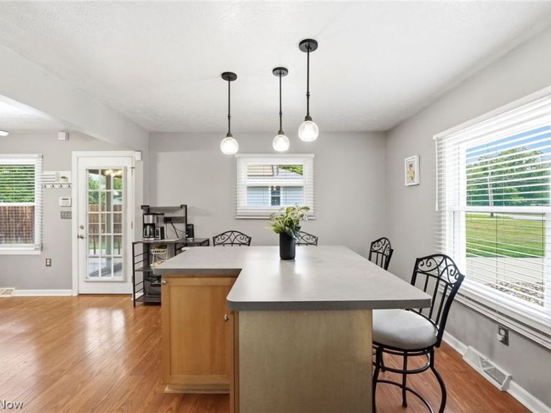 21704 Boston Road, Strongsville, OH 44149 Photo 13