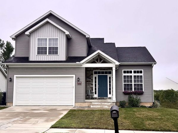 2744 Pine Cone Lane, Warsaw, IN 46582