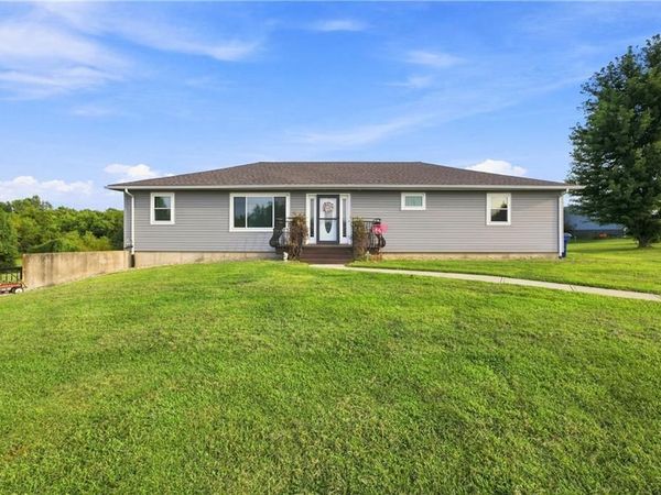 20193 Linwood Road, Linwood, KS 66052