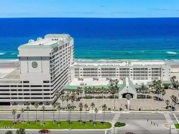 2700 N Atlantic Avenue , Unit 1220, Daytona Beach, FL 32118