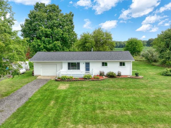 3238 Territorial Road, Leslie, MI 49251