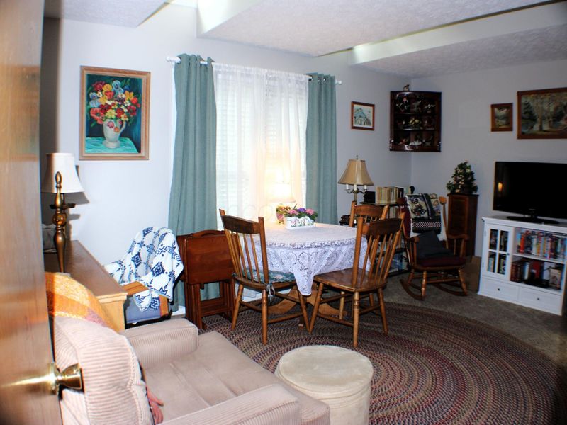 1058 Chatham Lane W, Delaware, OH 43015 Photo 23