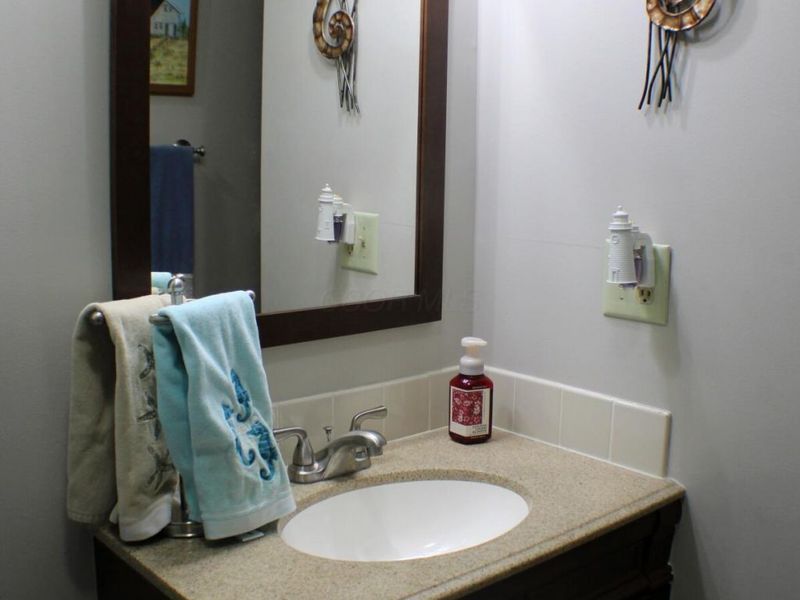 1058 Chatham Lane W, Delaware, OH 43015 Photo 25