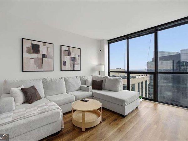 1280 W Peachtree Street NW, Unit 3713, Atlanta, GA 30309