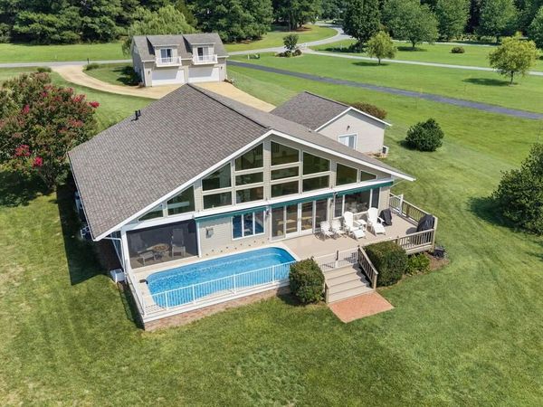 392 Kingscote Drive, LOTTSBURG, VA 22511
