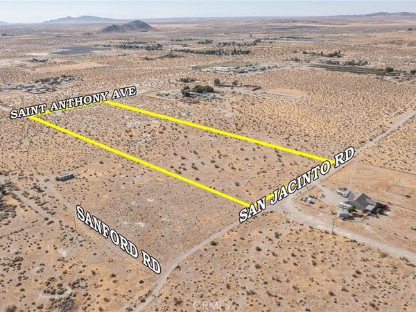4572416 St Anthony Avenue, El Mirage, CA 92301