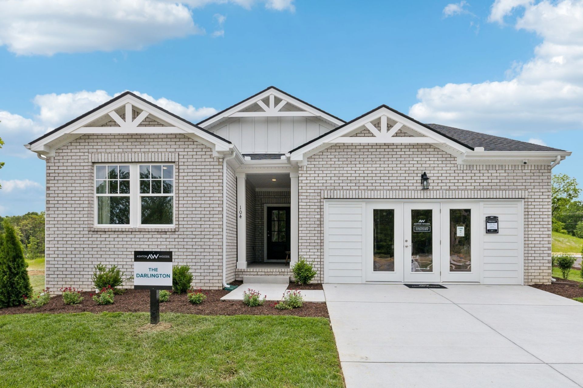 500 E Stonehaus Cirlce , Antioch, TN 37013 Main Photo