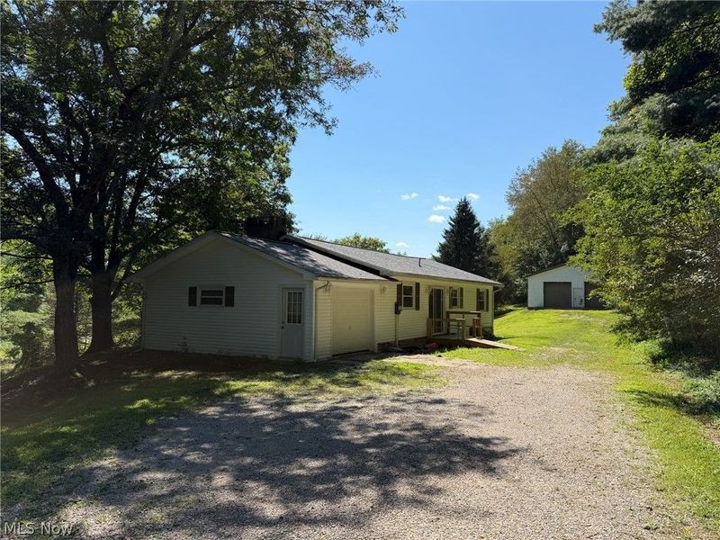 32700 Patterson Road, Bowerston, OH 44695 Photo 2