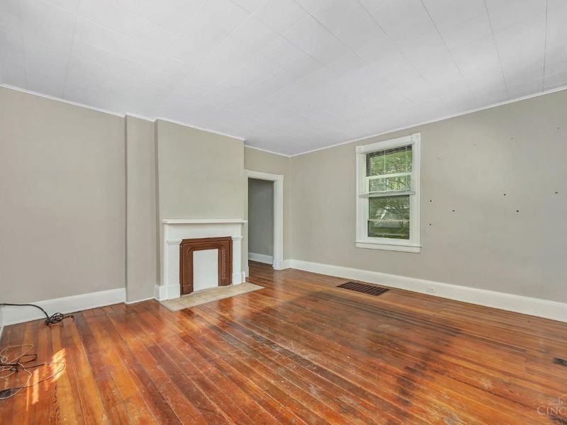 1085 Church Avenue, Glendale, OH 45246 Photo 10