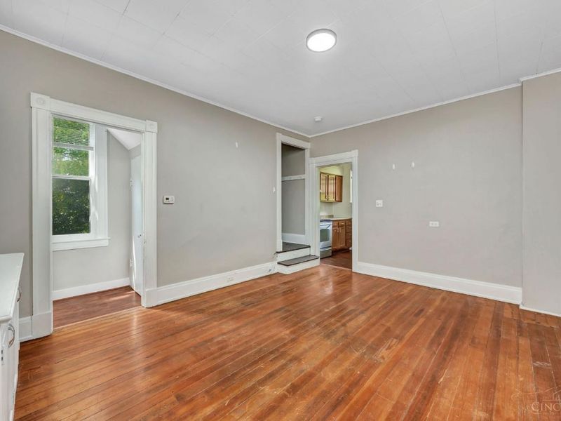 1085 Church Avenue, Glendale, OH 45246 Photo 18