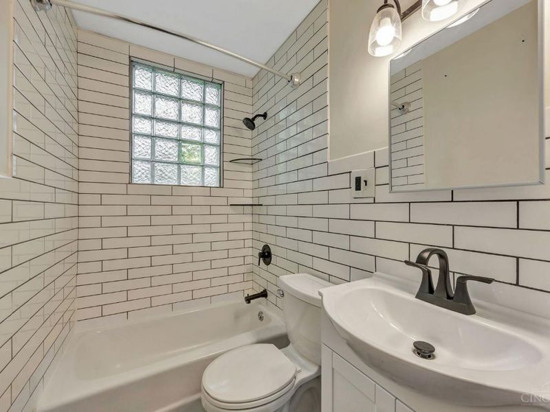 1085 Church Avenue, Glendale, OH 45246 Photo 23
