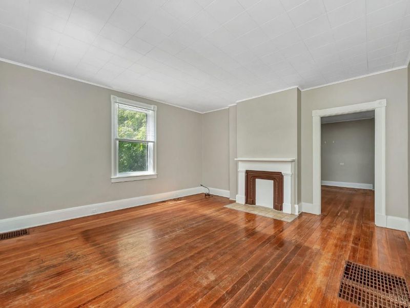1085 Church Avenue, Glendale, OH 45246 Photo 9