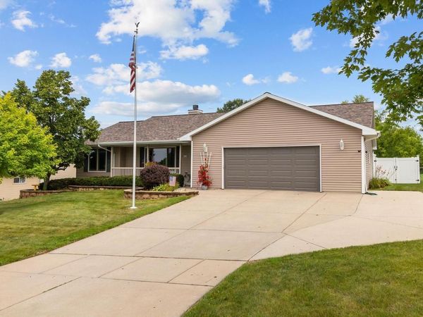 2181 BUFFLEHEAD LANE, Green Bay, WI 54311