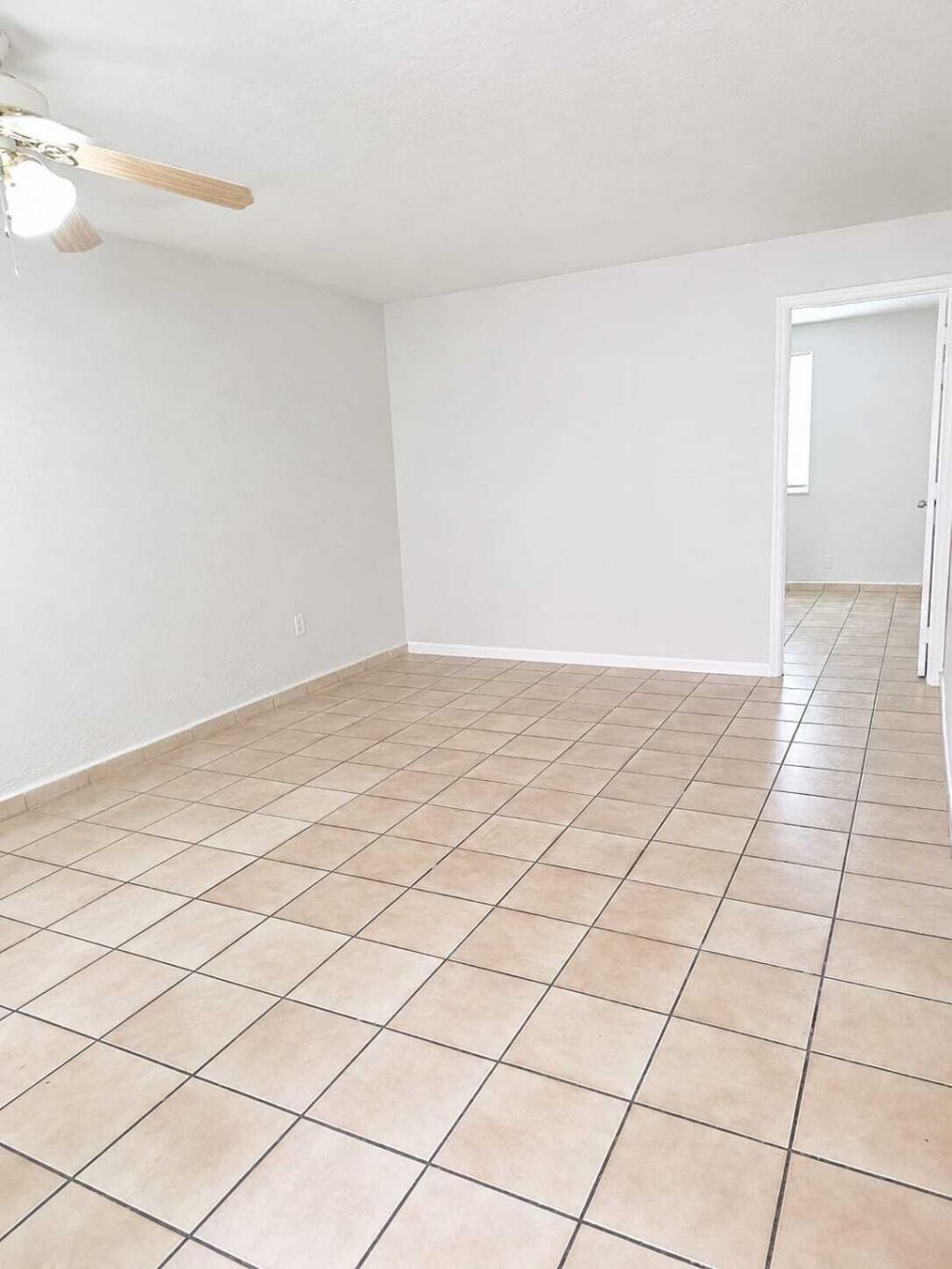 4655 Palm Avenue, Unit 205, Hialeah, FL 33012 Photo