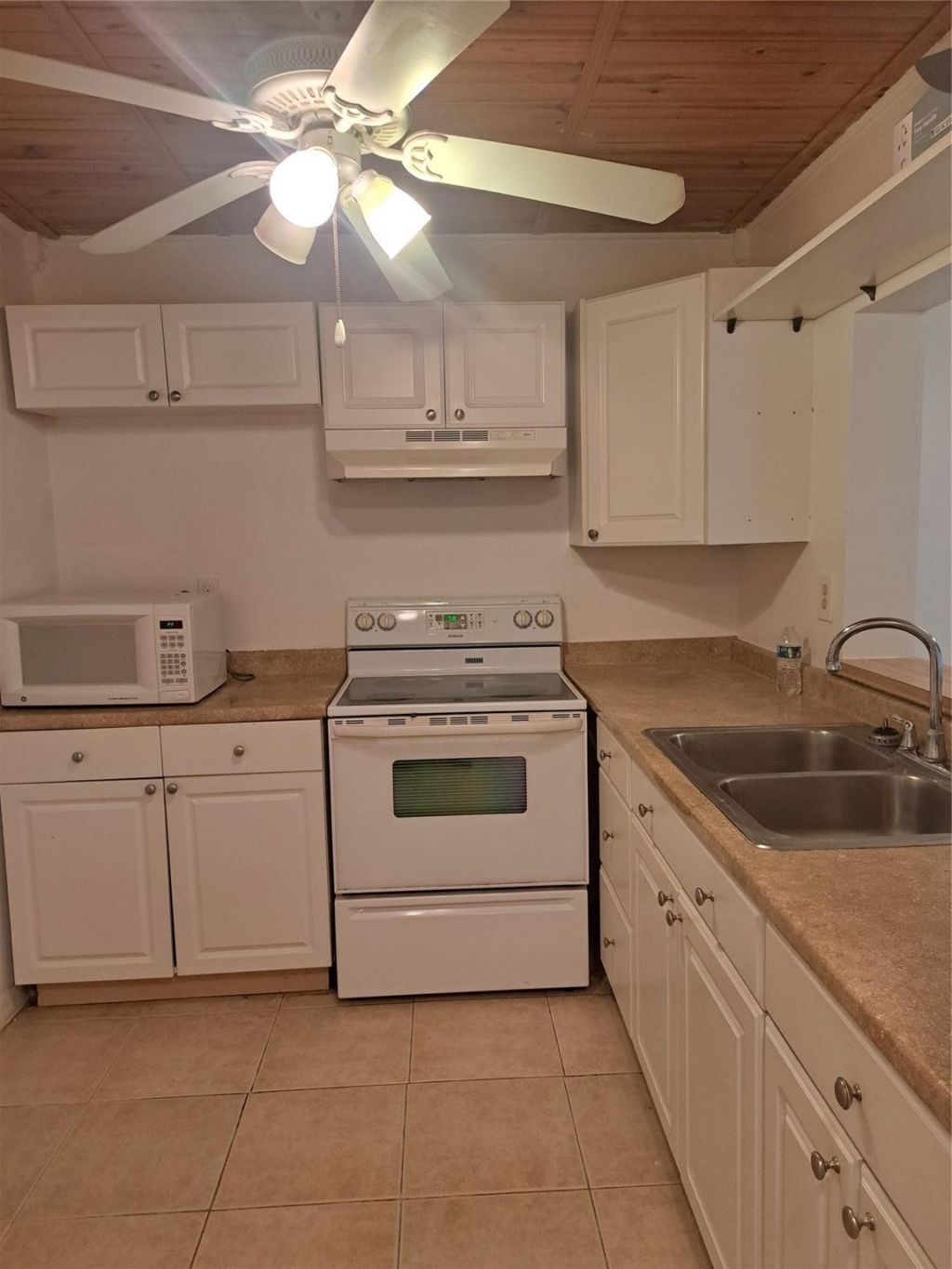 4164 NW 90th Avenue, Unit 102, Coral Springs, FL 33065 Photo