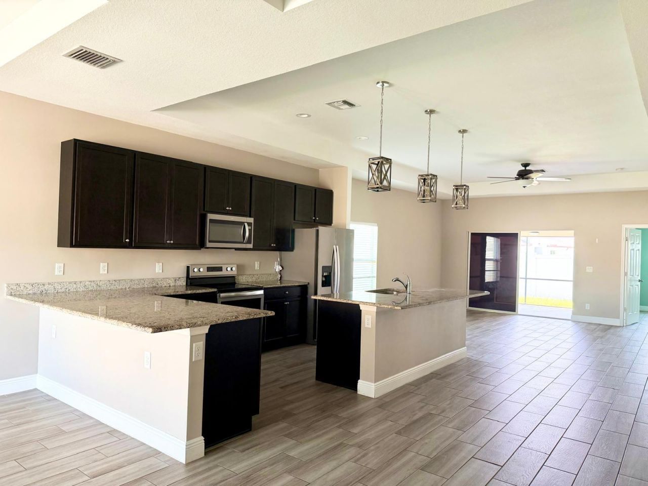 340 Palm Breezes Drive, Fort Pierce, FL 34945 Photo