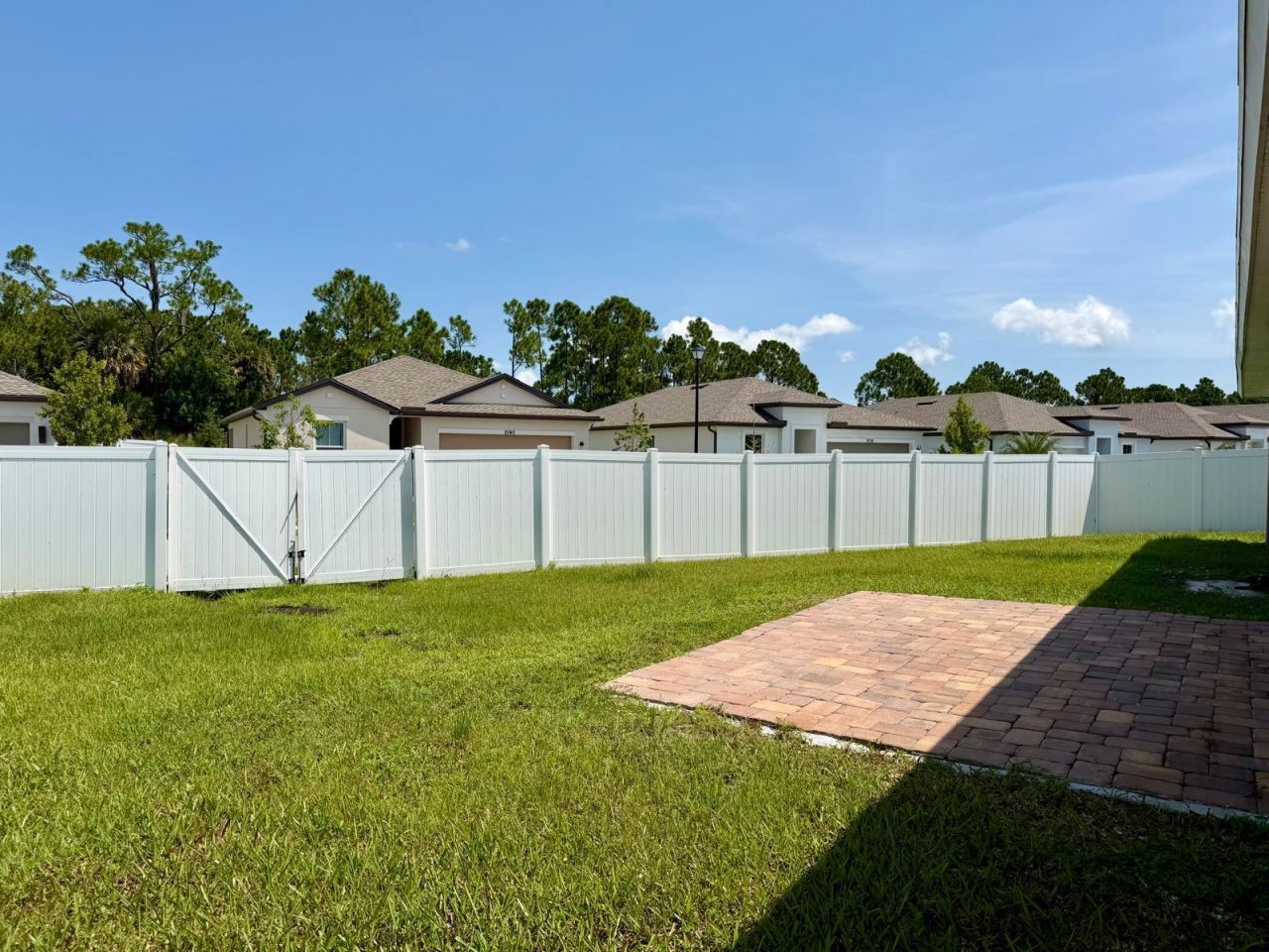 340 Palm Breezes Drive, Fort Pierce, FL 34945 Photo