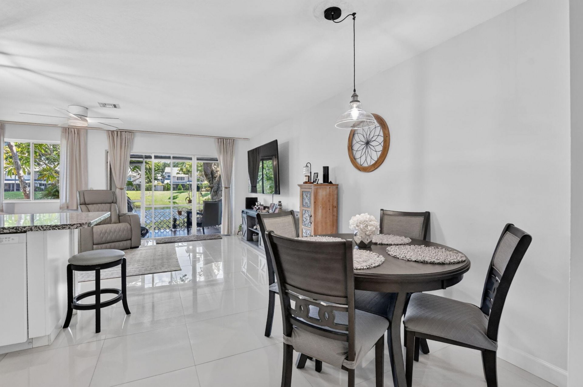 2260 Discovery Circle W, Deerfield Beach, FL 33442 Photo