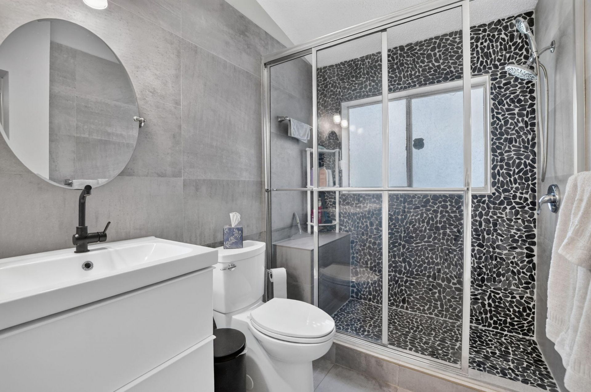 2260 Discovery Circle W, Deerfield Beach, FL 33442 Photo