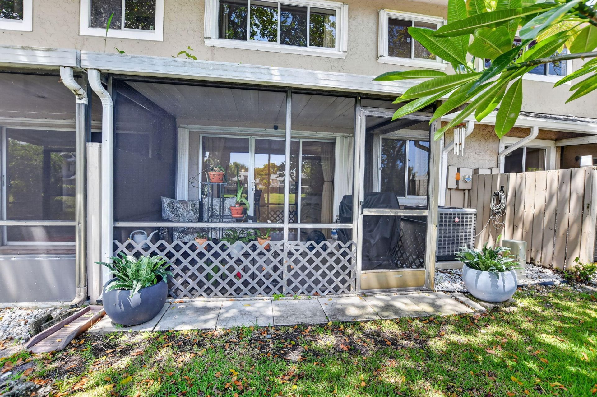 2260 Discovery Circle W, Deerfield Beach, FL 33442 Photo