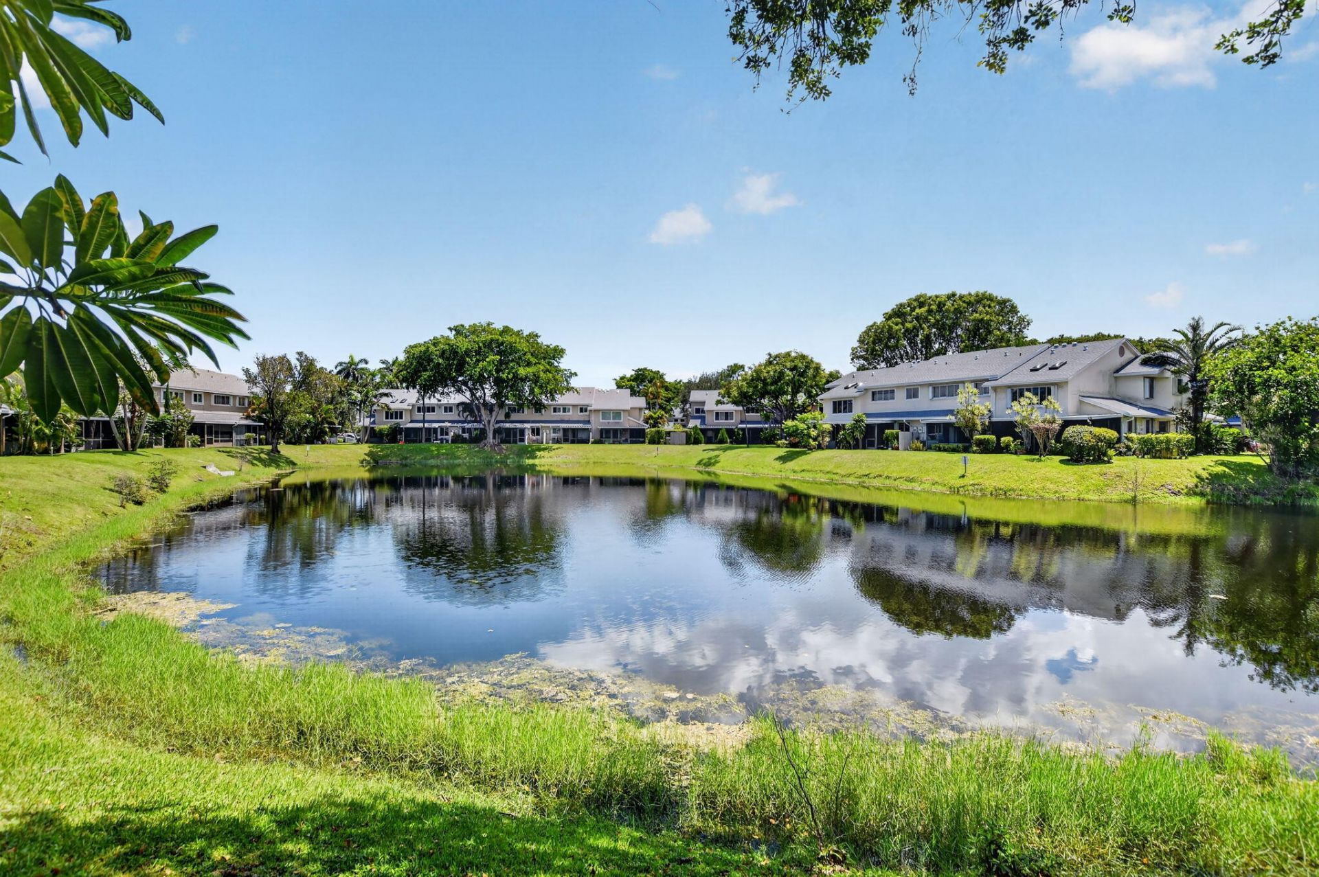 2260 Discovery Circle W, Deerfield Beach, FL 33442 Photo
