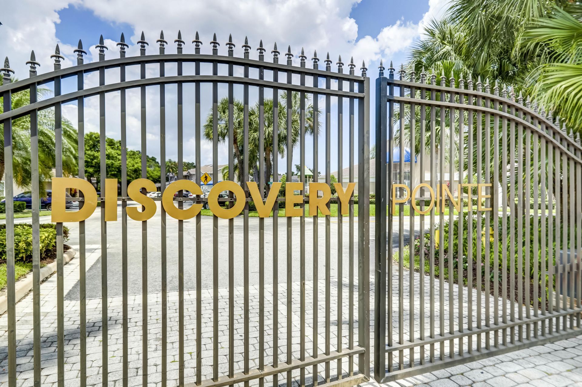 2260 Discovery Circle W, Deerfield Beach, FL 33442 Photo
