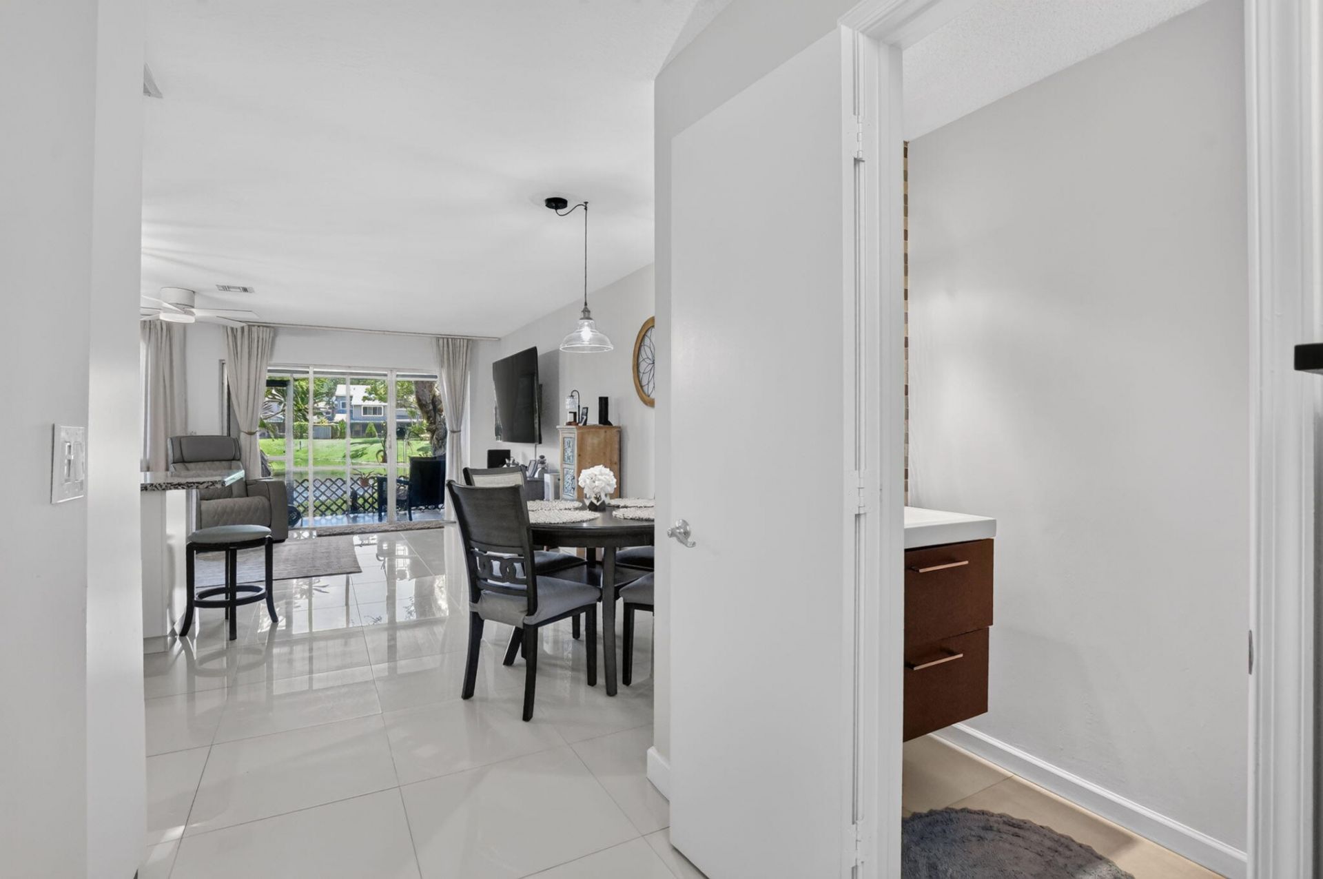 2260 Discovery Circle W, Deerfield Beach, FL 33442 Photo
