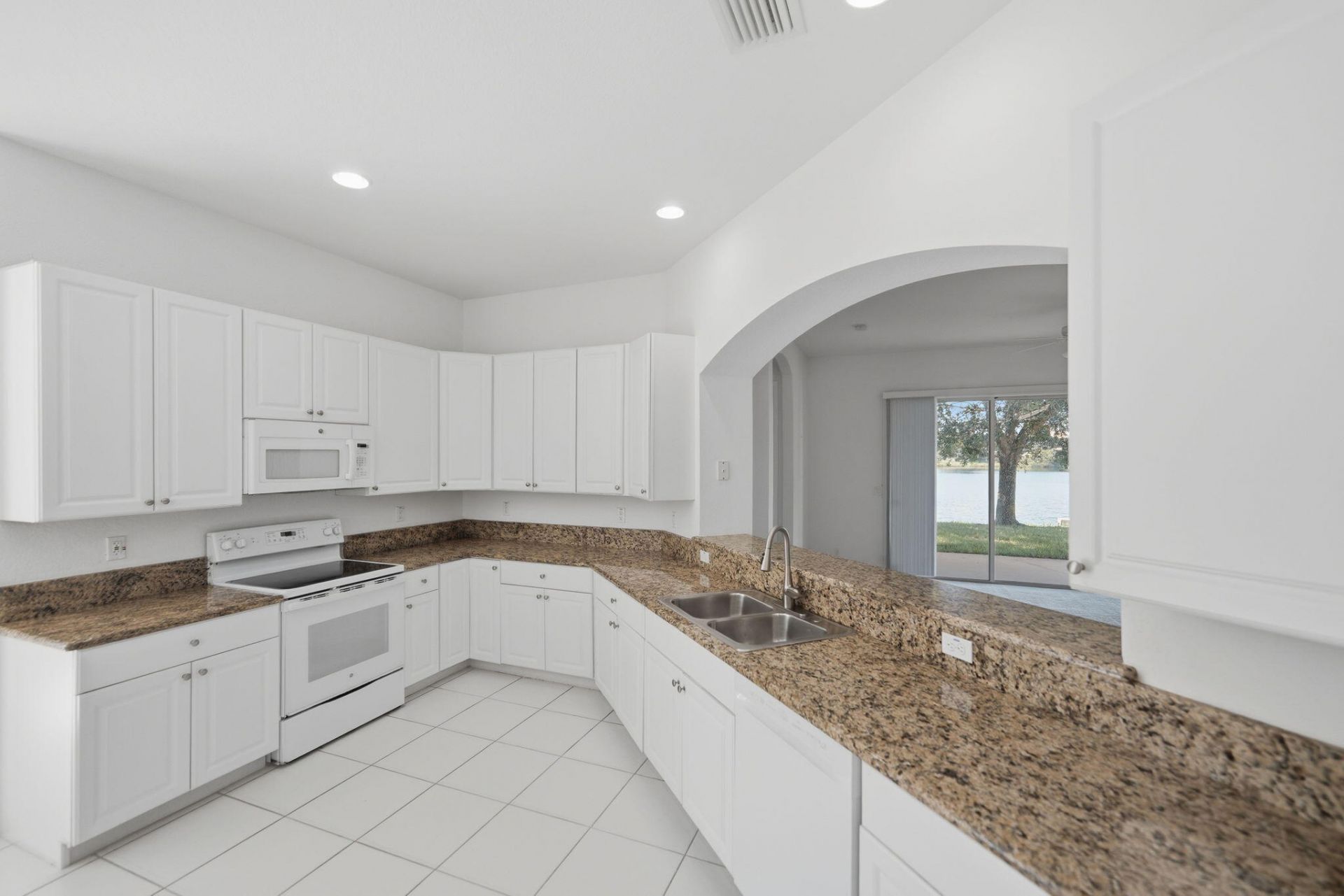 381 NW Sheffield Circle, Port Saint Lucie, FL 34983 Photo