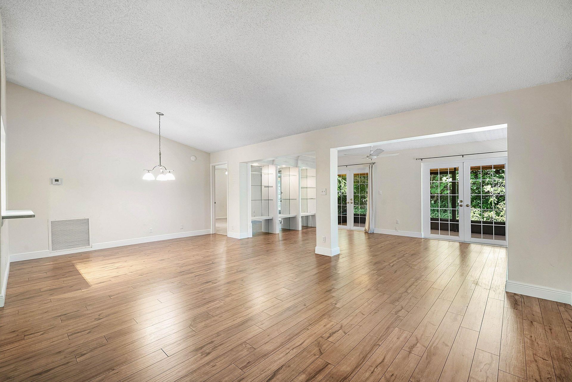 241 Del Rio Boulevard, Boca Raton, FL 33432 Photo