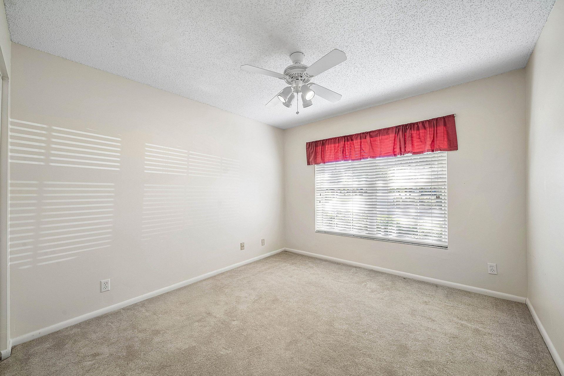 241 Del Rio Boulevard, Boca Raton, FL 33432 Photo
