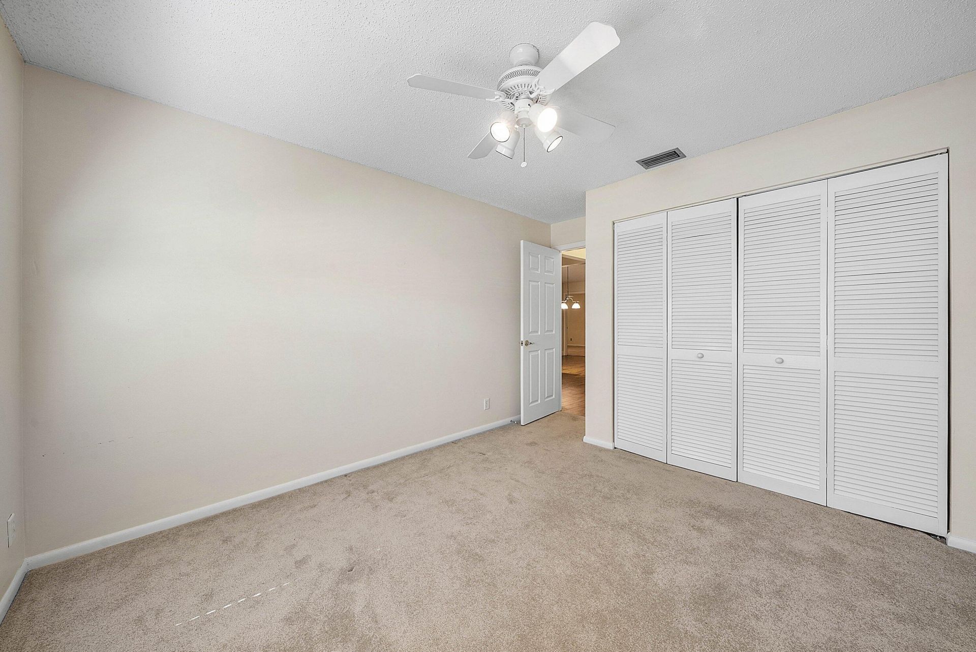 241 Del Rio Boulevard, Boca Raton, FL 33432 Photo