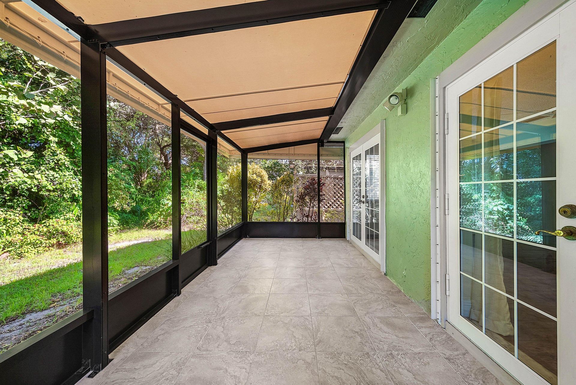 241 Del Rio Boulevard, Boca Raton, FL 33432 Photo
