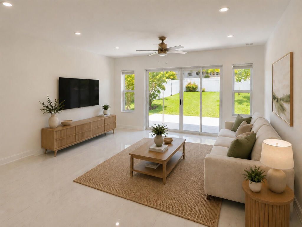 300 NW 17th Avenue, Pompano Beach, FL 33069 Photo