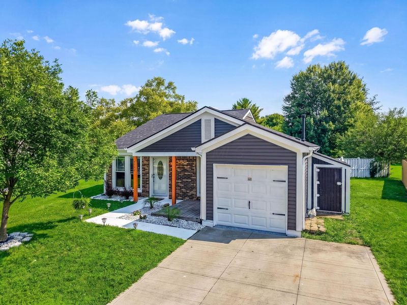 7752 Sagemeadow Court, Columbus, OH 43235 Photo 2