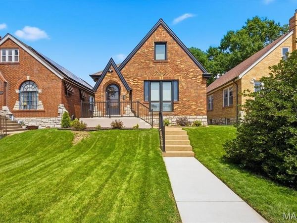5319 Loughborough Avenue, St Louis, MO 63109