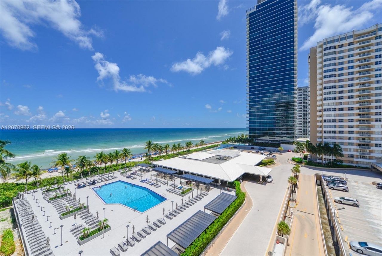 1950 S Ocean Dr, Unit 7G, Hallandale Beach, FL 33009 Photo